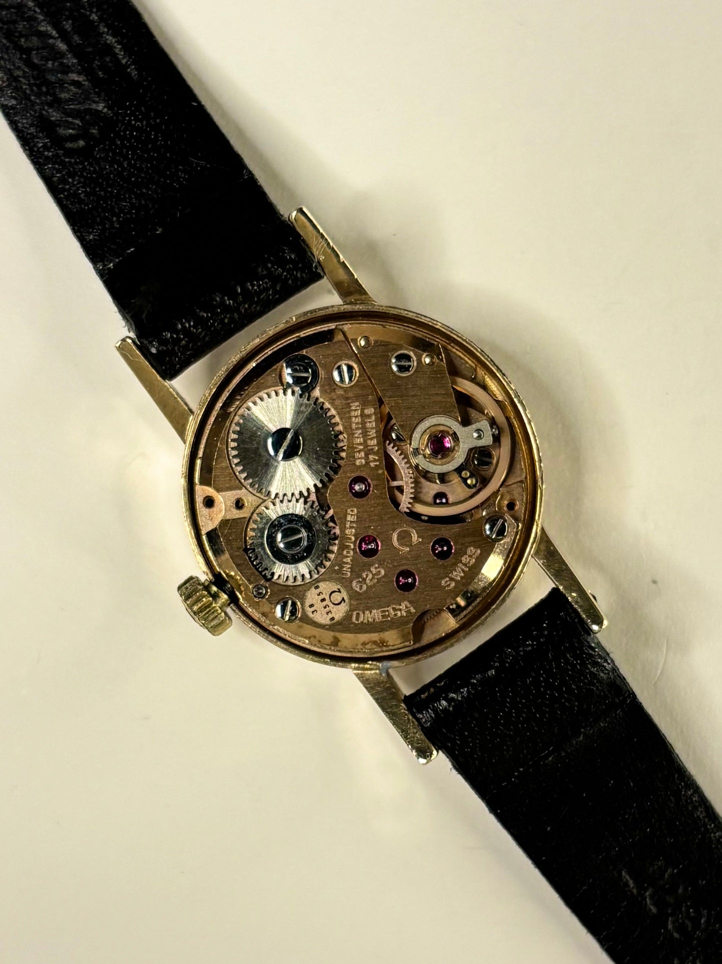 OMEGA 9ct Gold Ladies Vintage 1970’s Manual Dress Watch - 511.5002