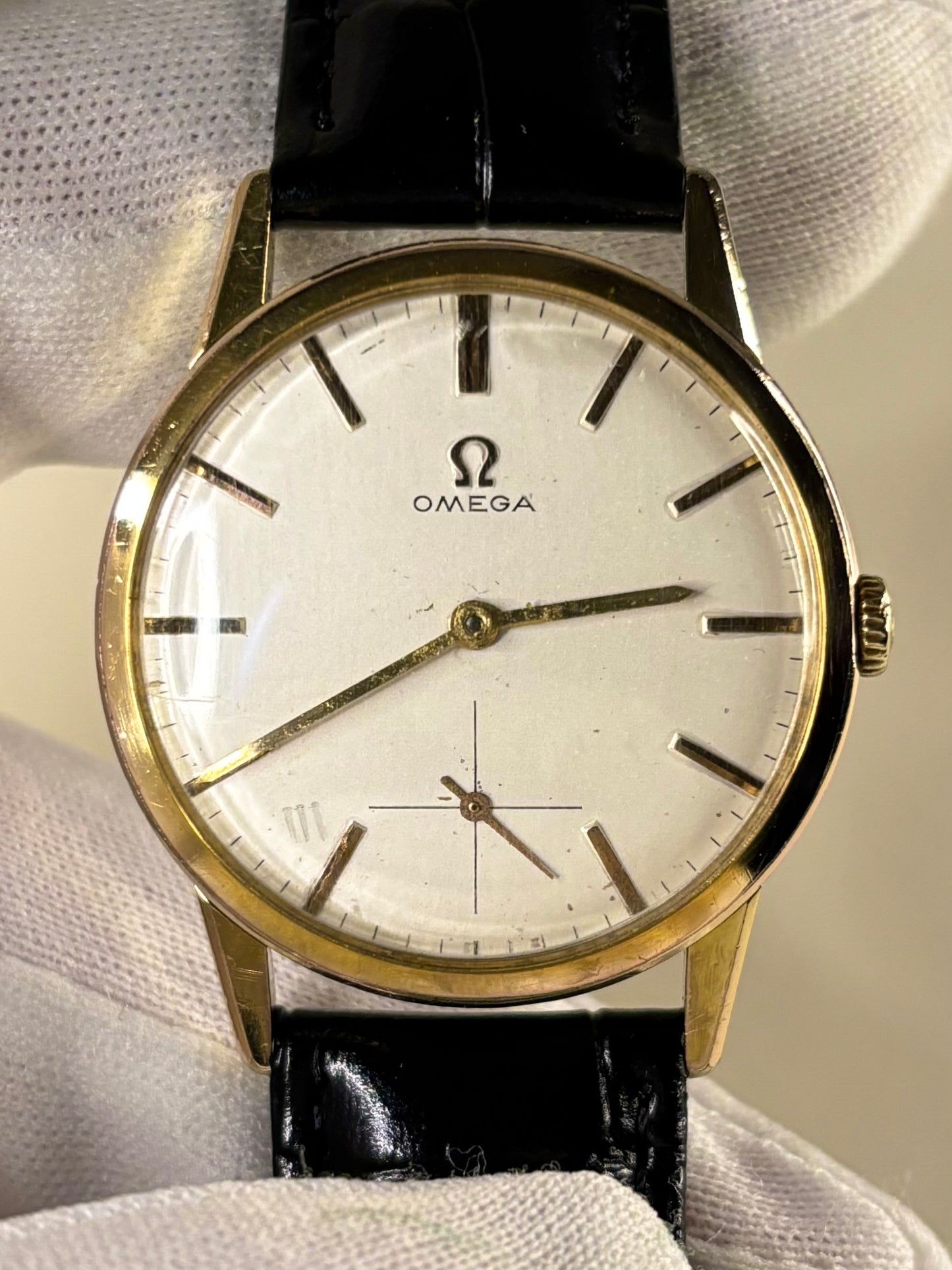 Omega Vintage 1960’s Men’s Gold Sub-Seconds Dress Watch - 121.001