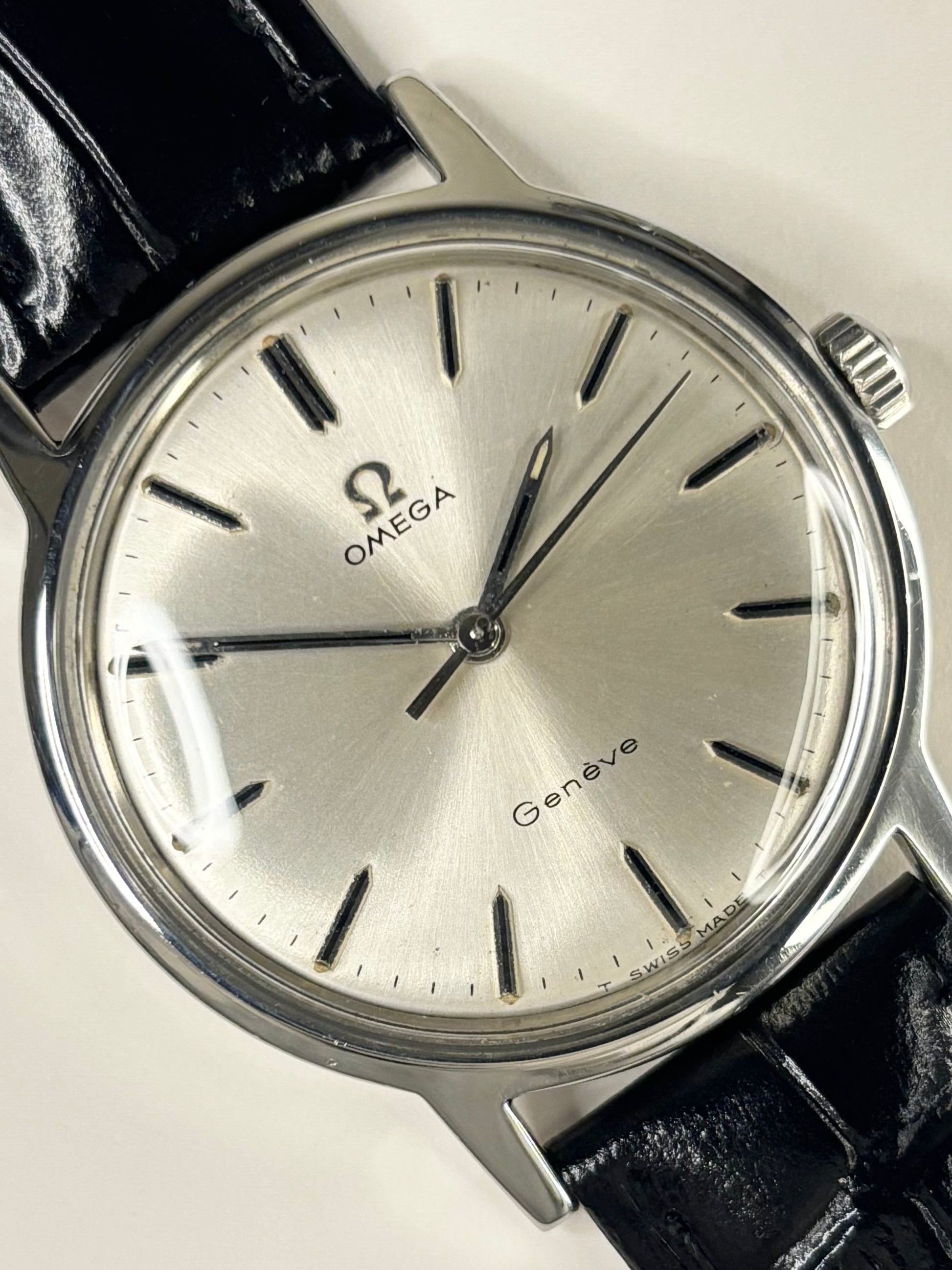 Omega Genève vintage men’s dress watch ref. 166.0169 with sunburst dial and stainless steel case, c.1970