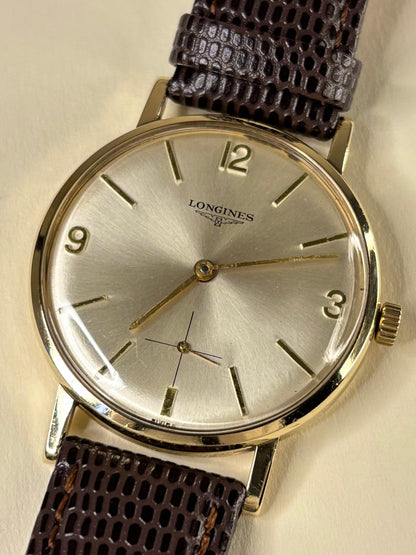 Authentic 1974 Longines vintage timekeeper superb condition solid gold