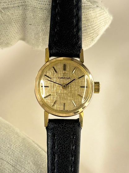 OMEGA Ladies Vintage 1960’s *+BOX* Linen Dial Manual Gold Dress Watch - 511.184