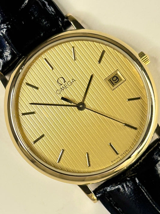 OMEGA De Ville Vintage 1980’s Men’s Quartz Date Gold Dress Watch - 196.0312