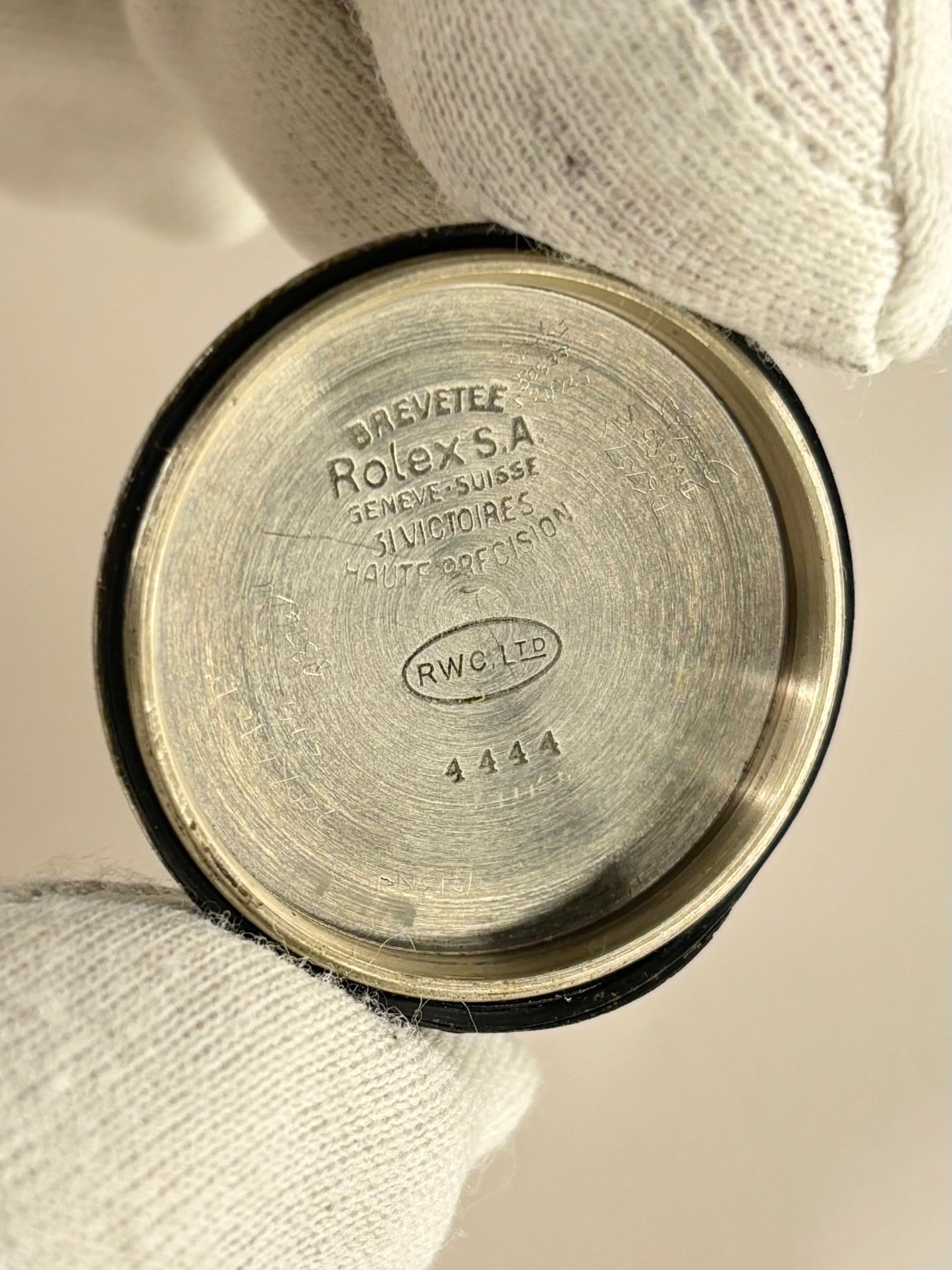 Rolex vintage men’s watch ref. 4444 with manual wind movement, serial 357XXX, c.1944 caseback view
