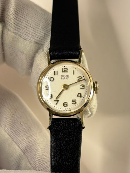 Tudor Royal 1958 ladies watch powered by reliable Swiss manual wind movement
