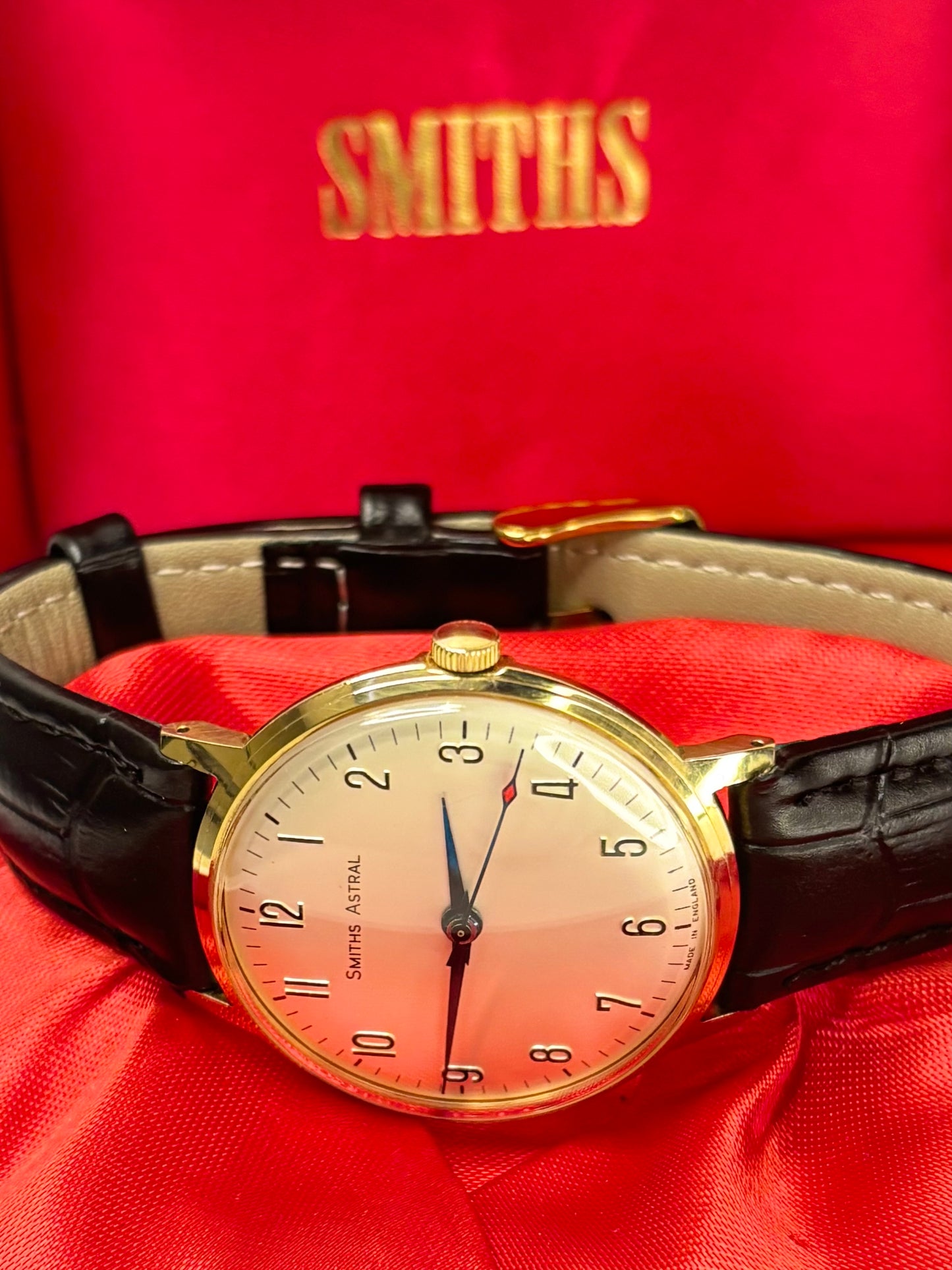 SMITHS Astral *+BOX&PAPERS* Vintage 1960’s Men’s Manual Gold Dress Watch