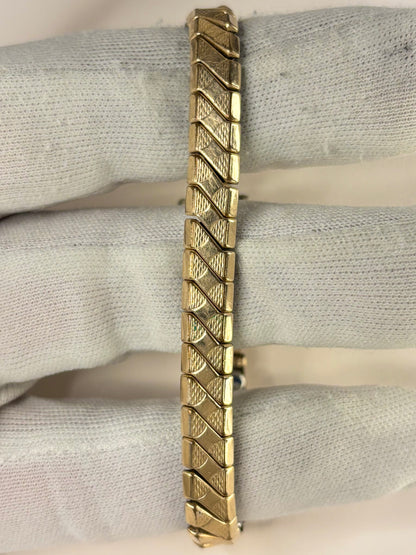 OMEGA Ladies Vintage 1960’s Manual Gold Watch