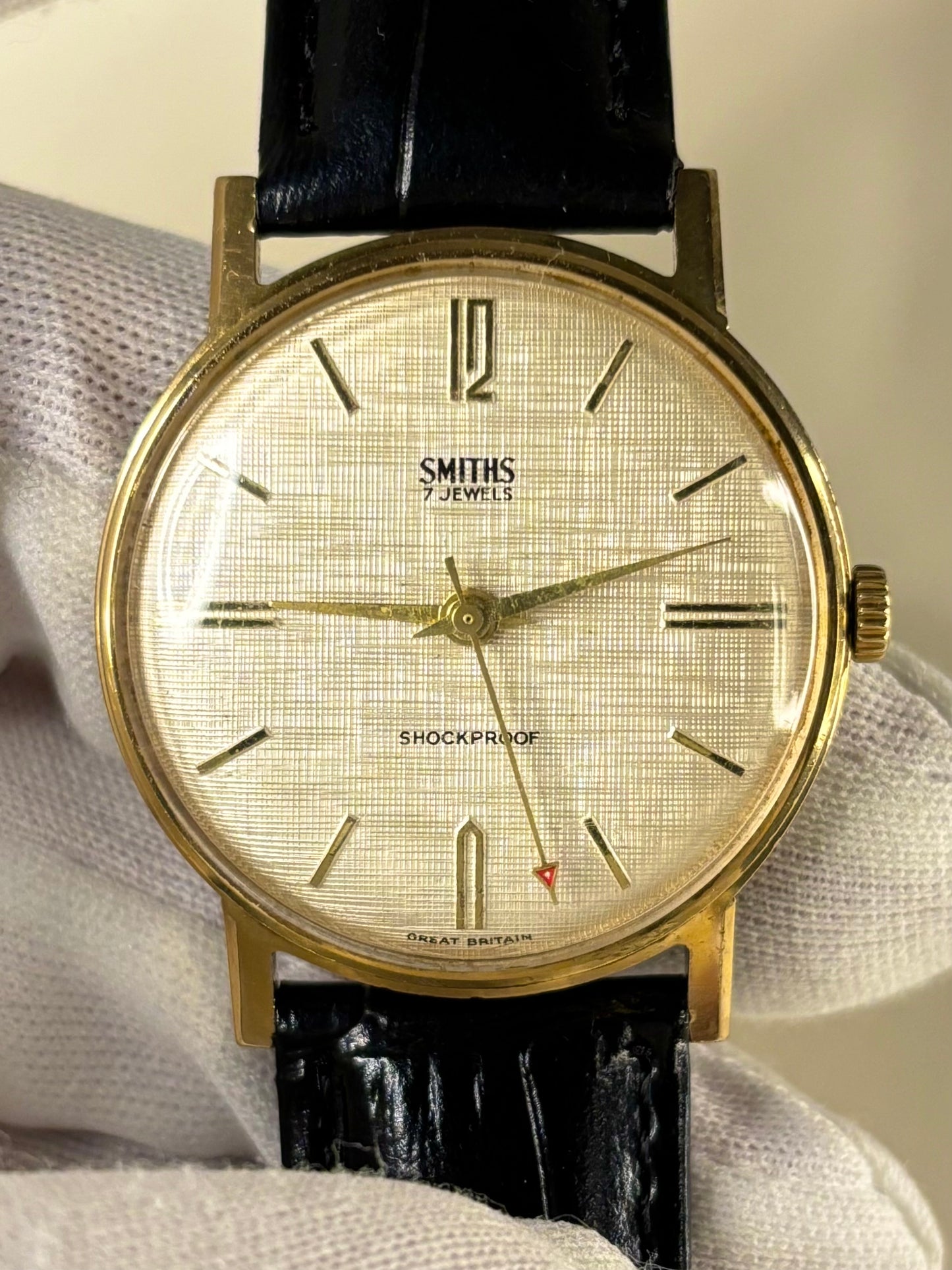 Smiths Linen Dial Vintage 1960’s Men’s Gold Dress Watch