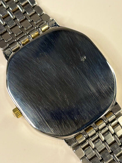Caseback of Omega De Ville vintage 1982 men’s quartz gold plated watch