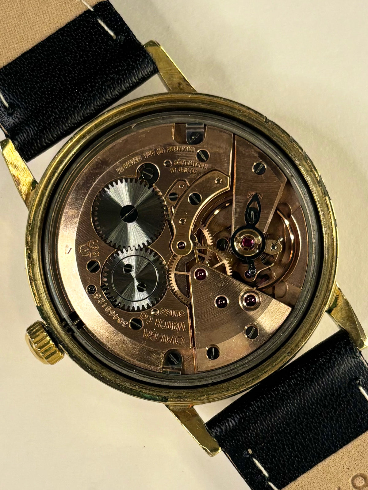 OMEGA Geneve Vintage 1970’s Men’s Automatic Gold Dress Watch - 135.070