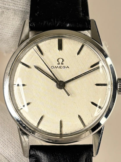 Omega Ref. 1961 1961 men’s dress timekeeper powered by reliable Swiss manual wind movement
