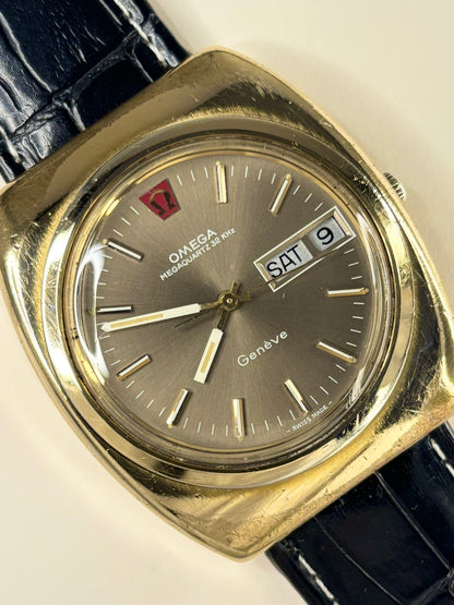 OMEGA Geneve 32KHz Megaquartz Vintage 1970’s Men’s Date Gold Dress Watch - 196.0030 - 1310