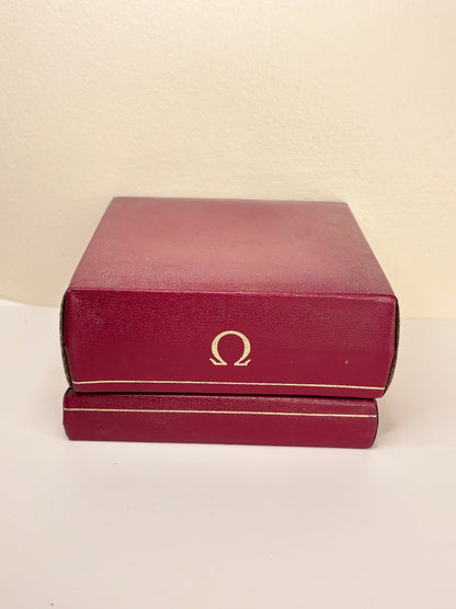 OMEGA Geneve Vintage 1970’s *+BOX* Men’s Manual Blue Dial Date Silver Watch - 136.0103