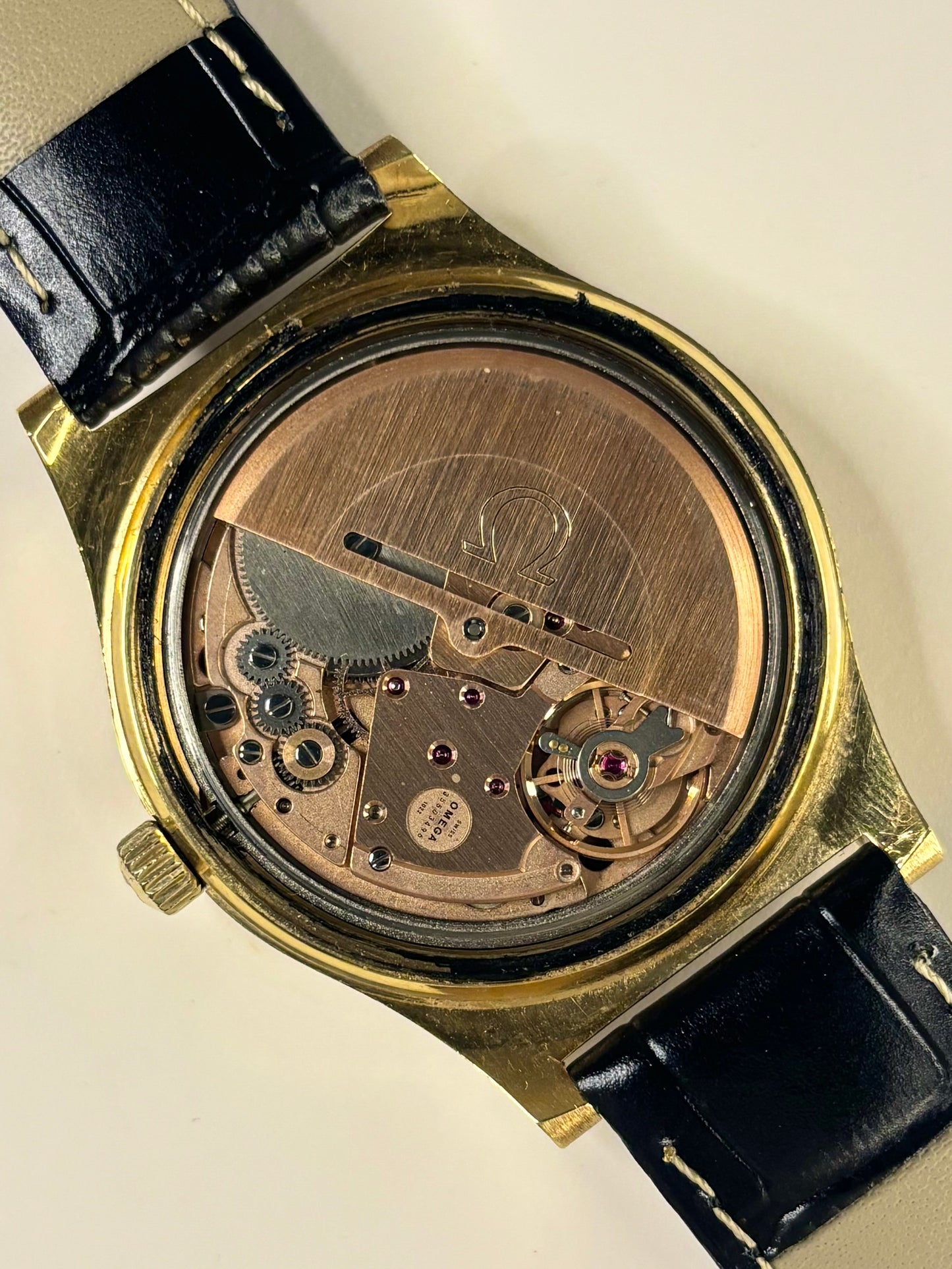 OMEGA Geneve Vintage 1970’s Men’s Automatic Day Date Gold Dress Watch - 166.0169