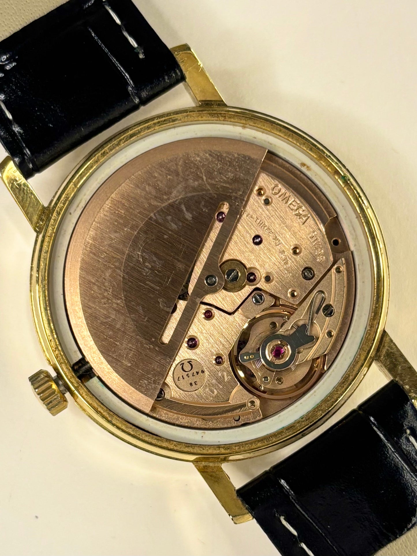 OMEGA Vintage 1970's *+BOX&PAPERS* Men’s Automatic Gold Dress Watch - 166.0202