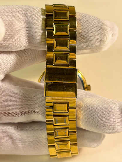 Bulova Longchamp 1960s vintage timepiece gold plated bracelet
