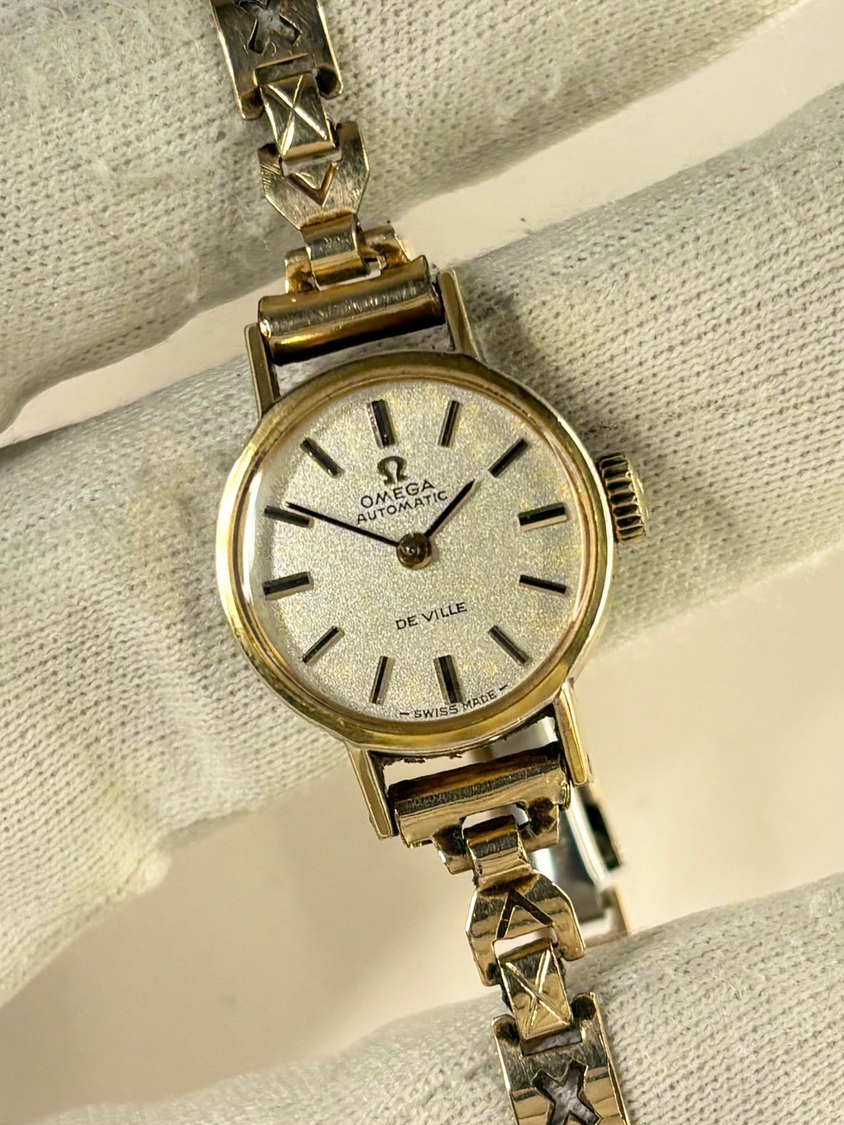 OMEGA De Ville Ladies Vintage 1970’s Automatic Gold Cocktail Watch
