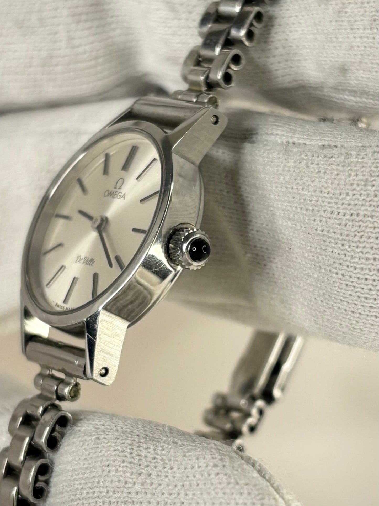 OMEGA De Ville Ladies Vintage 1970’s Manual Silver Dress Watch