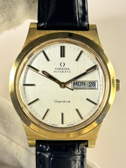 OMEGA Geneve Vintage 1970’s Men’s Automatic Day Date Gold Dress Watch - 166.0169