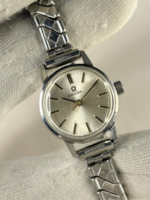 OMEGA Ladies Vintage 1960’s Manual Silver Watch