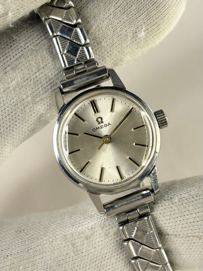 OMEGA Ladies Vintage 1960’s Manual Silver Watch