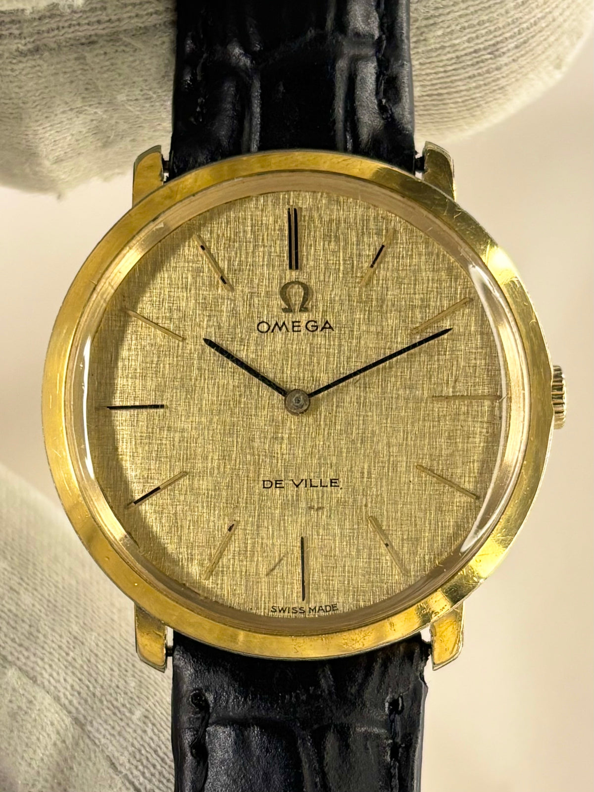 OMEGA De Ville Vintage 1960’s Men’s Manual Gold Dress Watch - 111.077