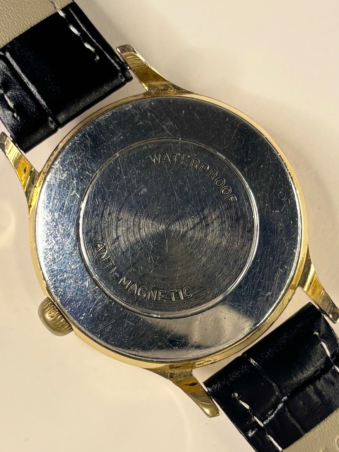 SMITHS De Luxe Vintage 1960’s Men’s Manual Sub-Seconds Gold Dress Watch