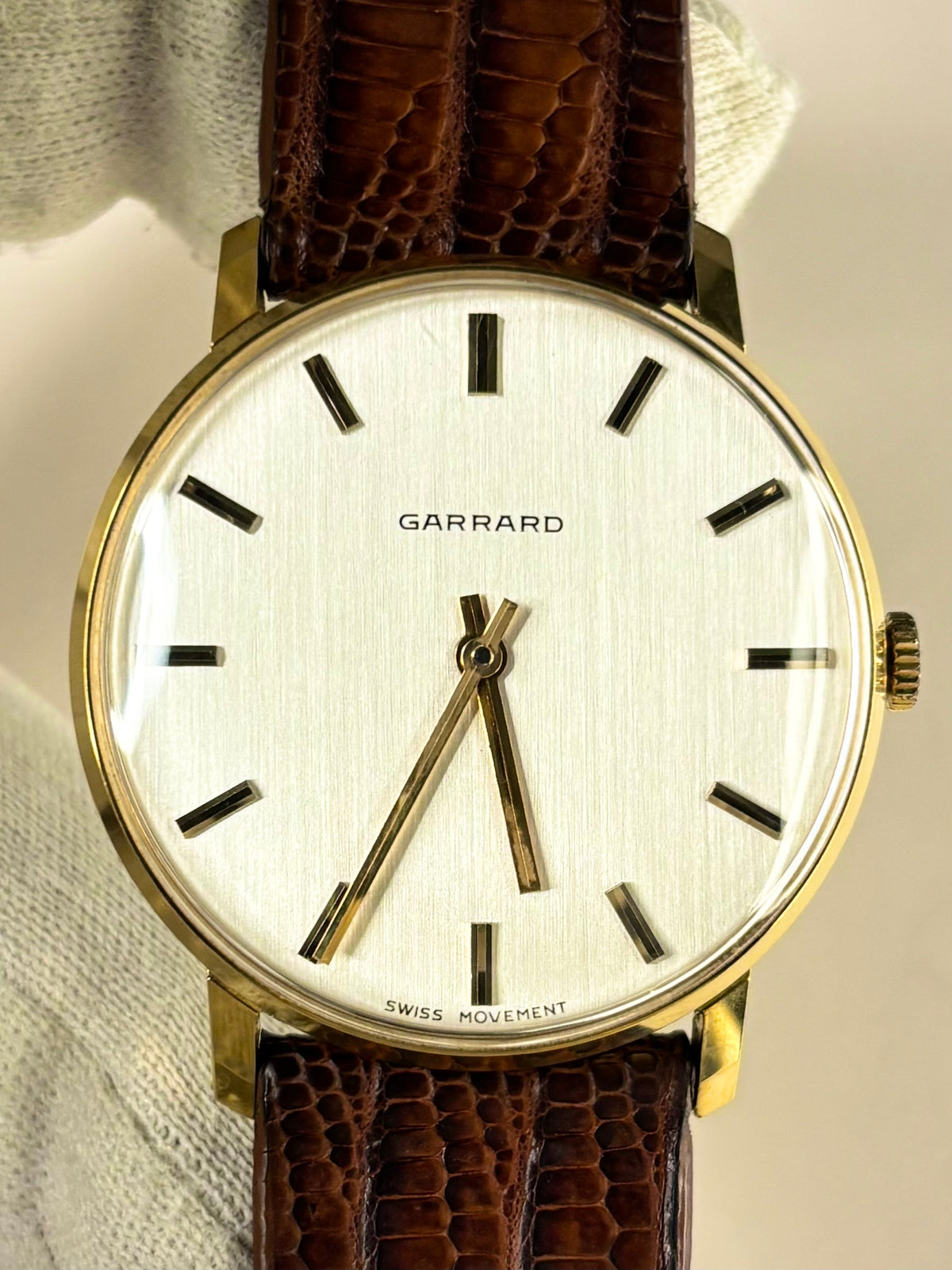 GARRARD Vintage 1970’s *+BOX* Men’s Manual Gold Dress Watch