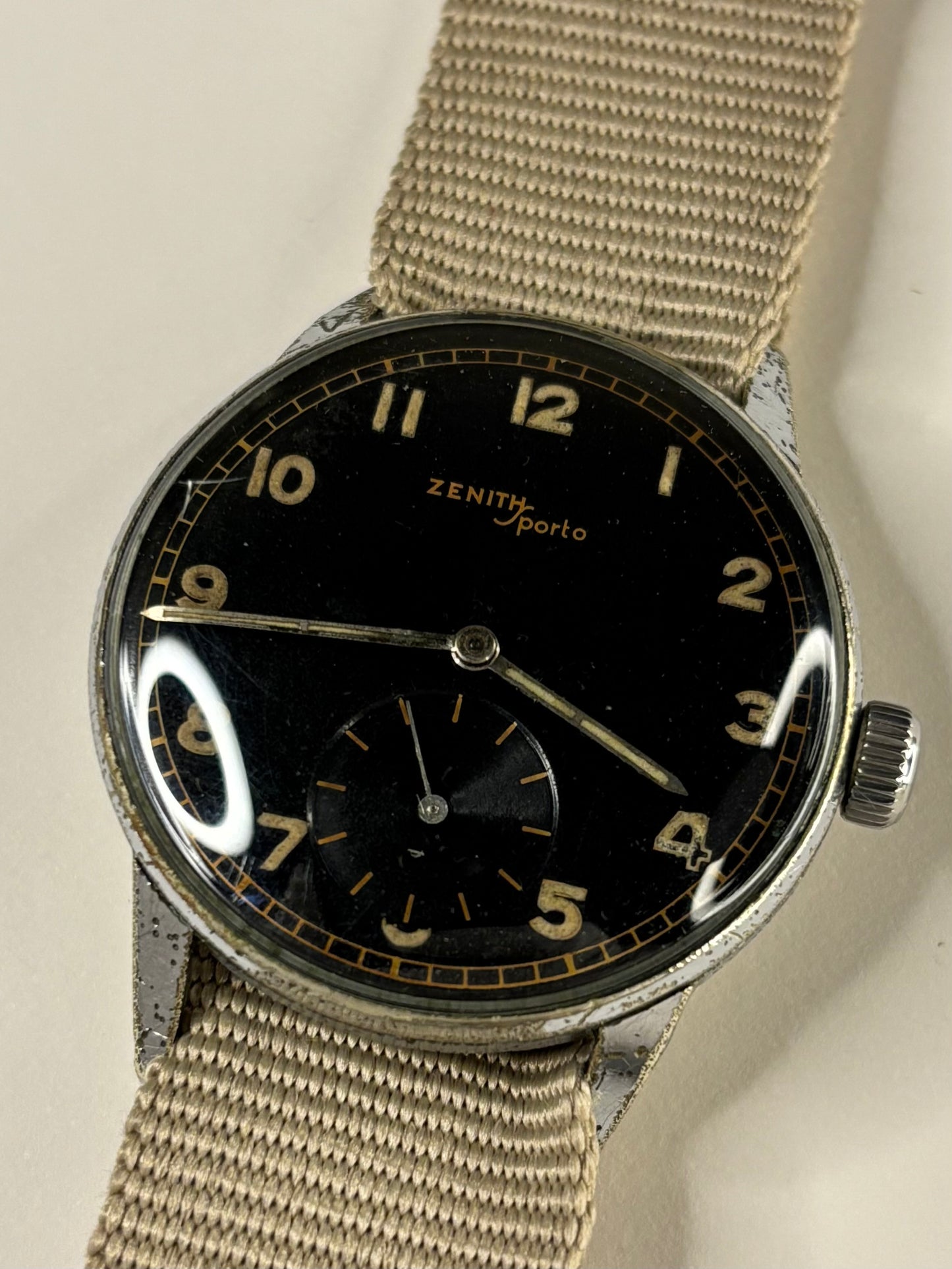 ZENITH Sporto WW2 Doctors Vintage 1940’s  Men’s Manual Black Steel Watch 12-4-P