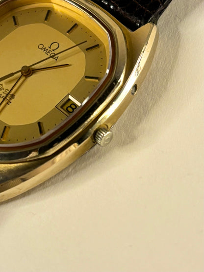 Side profile of Omega De Ville 1978 vintage men’s dress timekeeper quartz watch, signed omega crown 