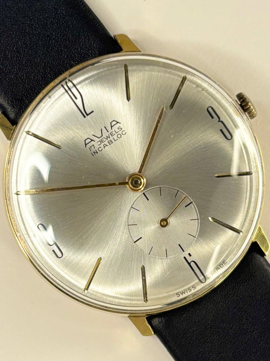 AVIA Vintage 1960s *BOXED* Mens Manual Sub-Seconds Gold Dress Watch