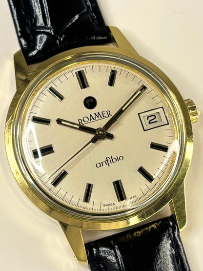 Collectible Roamer Ref. 1972 men’s vintage timekeeper featuring white dial and classic Swiss design