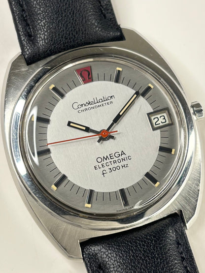 Omega Constellation f300Hz Vintage 1970’s Men’s Date Silver Dress Watch - 198.002 - 1250