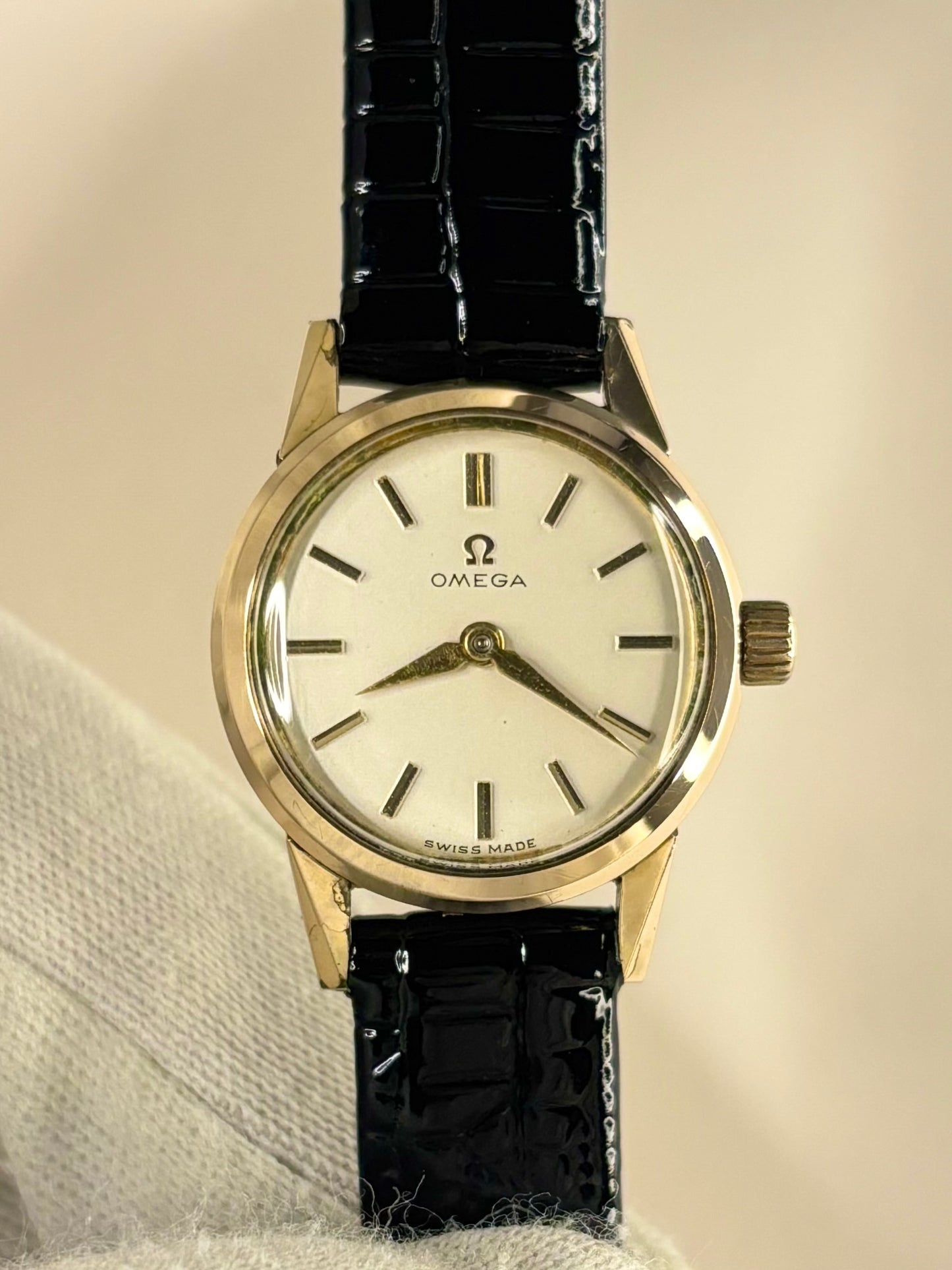 OMEGA Ladies Vintage 1950’s Manual Gold Dress Watch - 2870-4