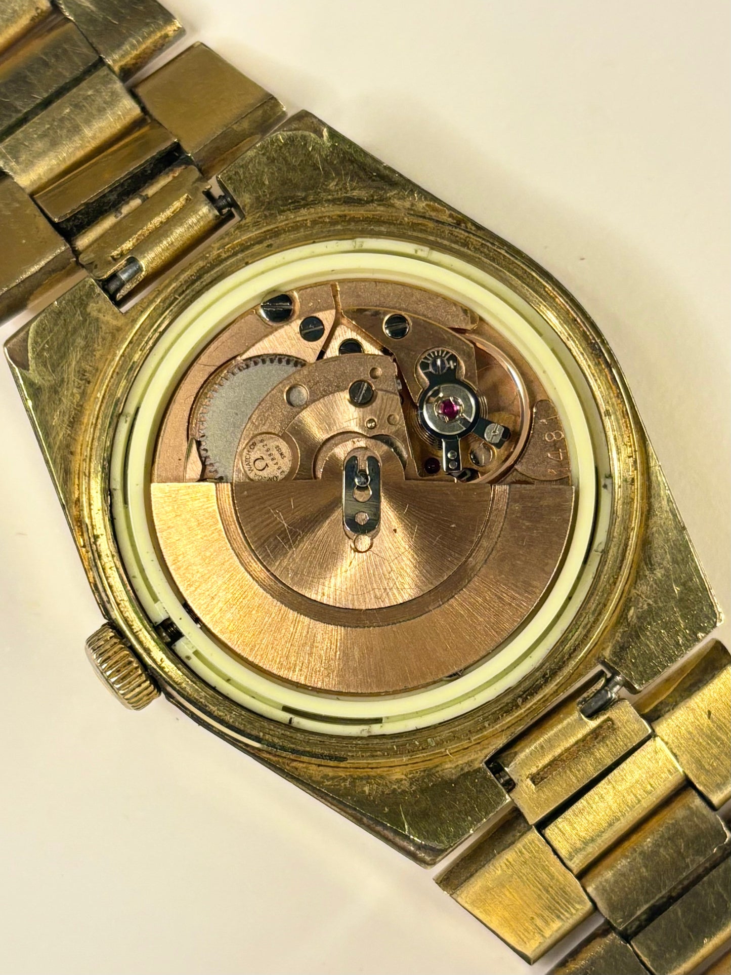 OMEGA Geneve *+BOX* Vintage 1970’s Men’s Automatic Date Gold Watch - 166.0099