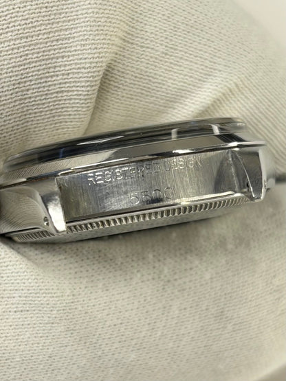 lug view  of Rolex Oyster-Perpetual vintage men’s watch ref. 5500 with automatic movement cal. 1500