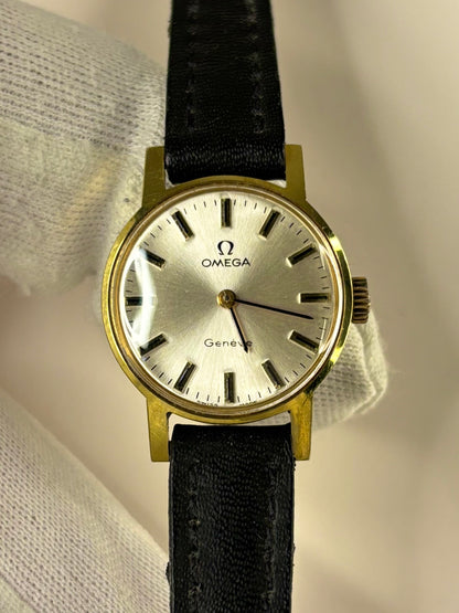 Omega Genève ladies Ref. 511.346 1971 vintage timekeeper powered by calibre 485 Swiss manual wind movement