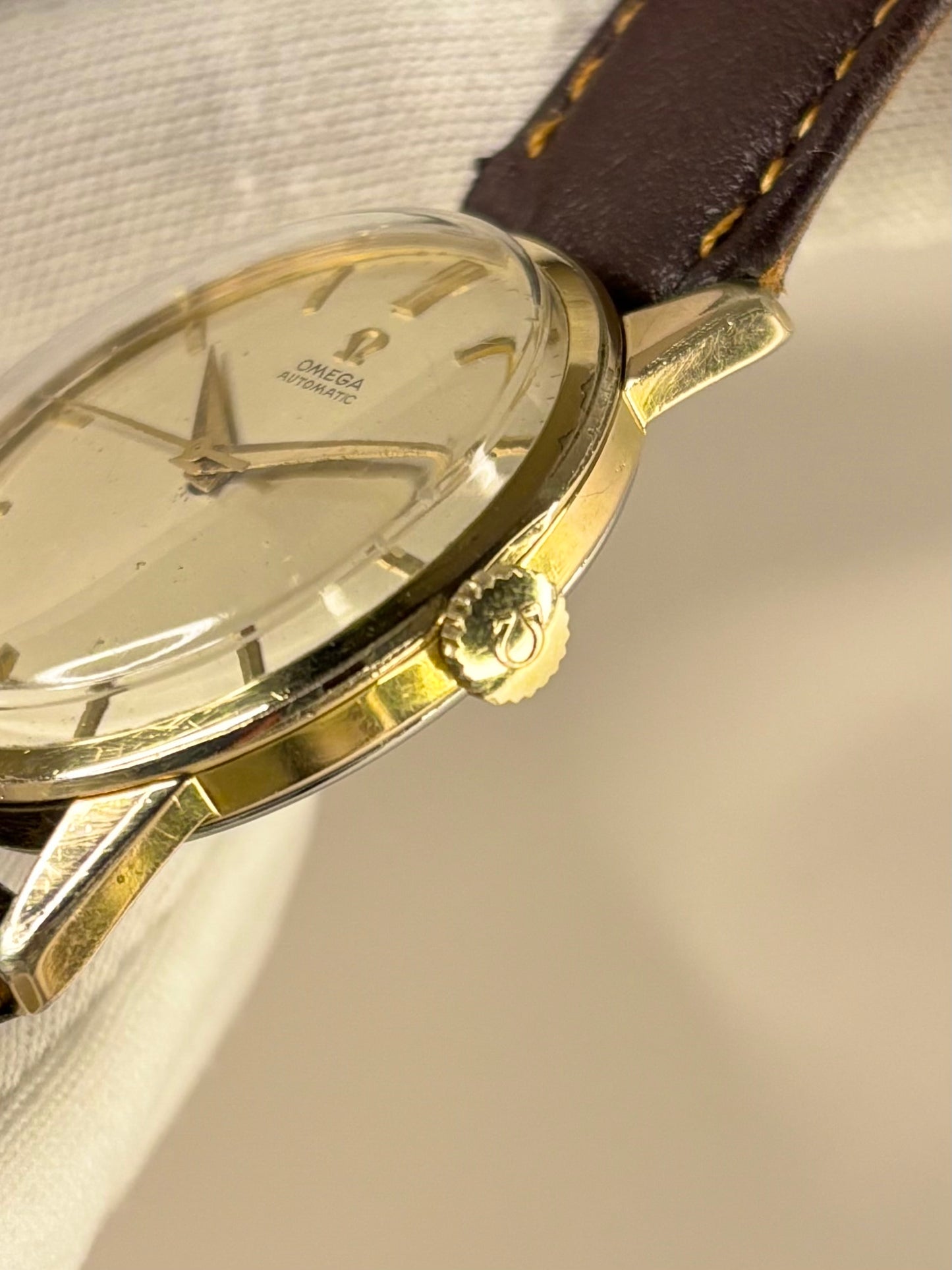 OMEGA Vintage 1960’s Men’s Automatic Gold Dress Watch - 14748 - 552