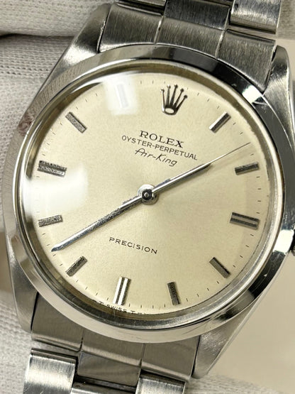 Close-up of Rolex Oyster-Perpetual vintage automatic watch with white dial, ref. 5500, stainless steel case