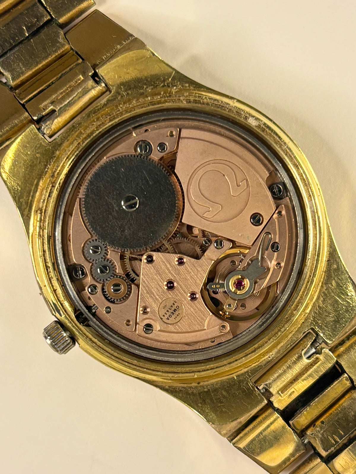 OMEGA Geneve Vintage *+BOX* 1970’s Men’s Manual Date Gold Bracelet Watch - 136.0103