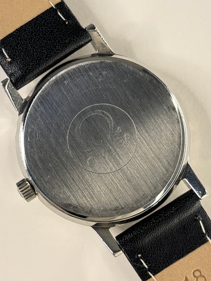 OMEGA Geneve Vintage 1970’s Men’s Manual Date Silver Dress Watch - 136.0104