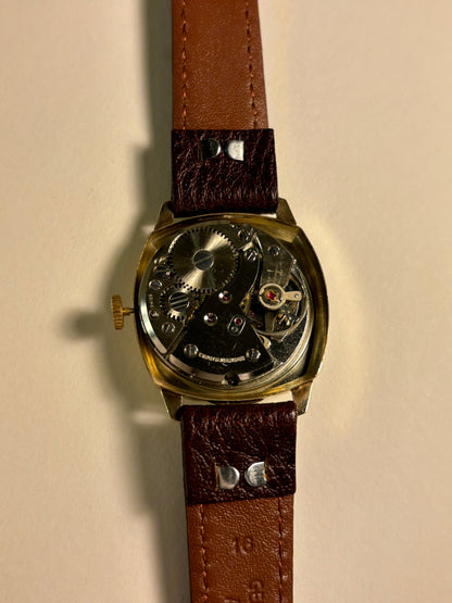 Avia 9ct Solid Gold Manual Watch
