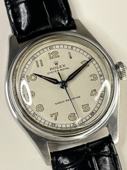 Rolex 1940s Oyster Royal manual movement watch, stainless steel case, excellent condition