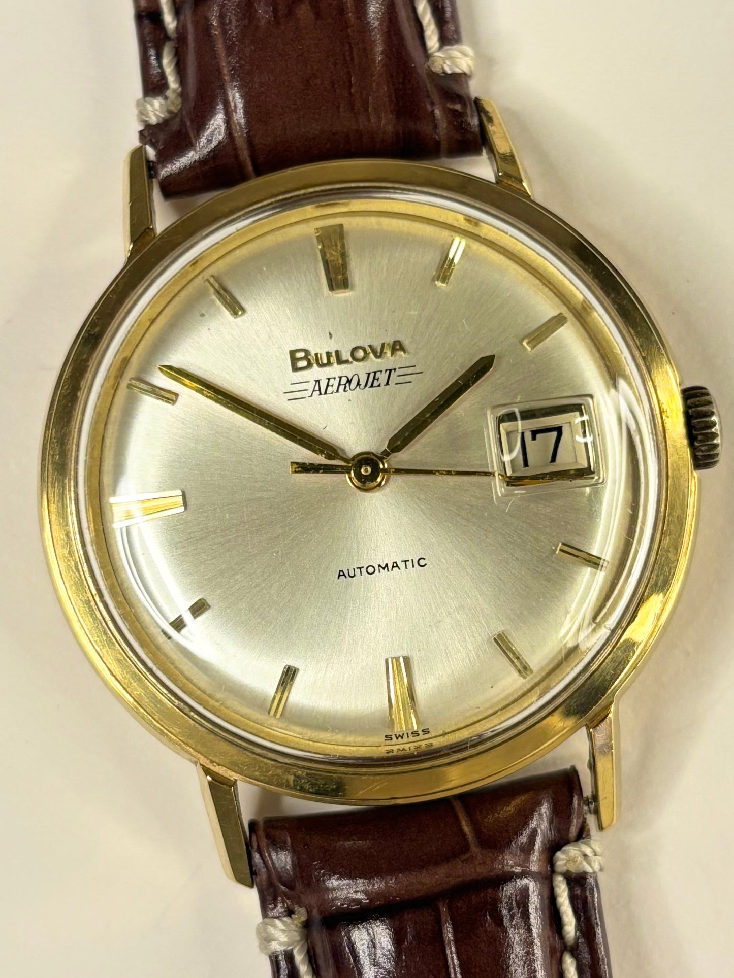 BULOVA Aerojet Vintage 1970’s Men’s Automatic Date Gold Dress Watch