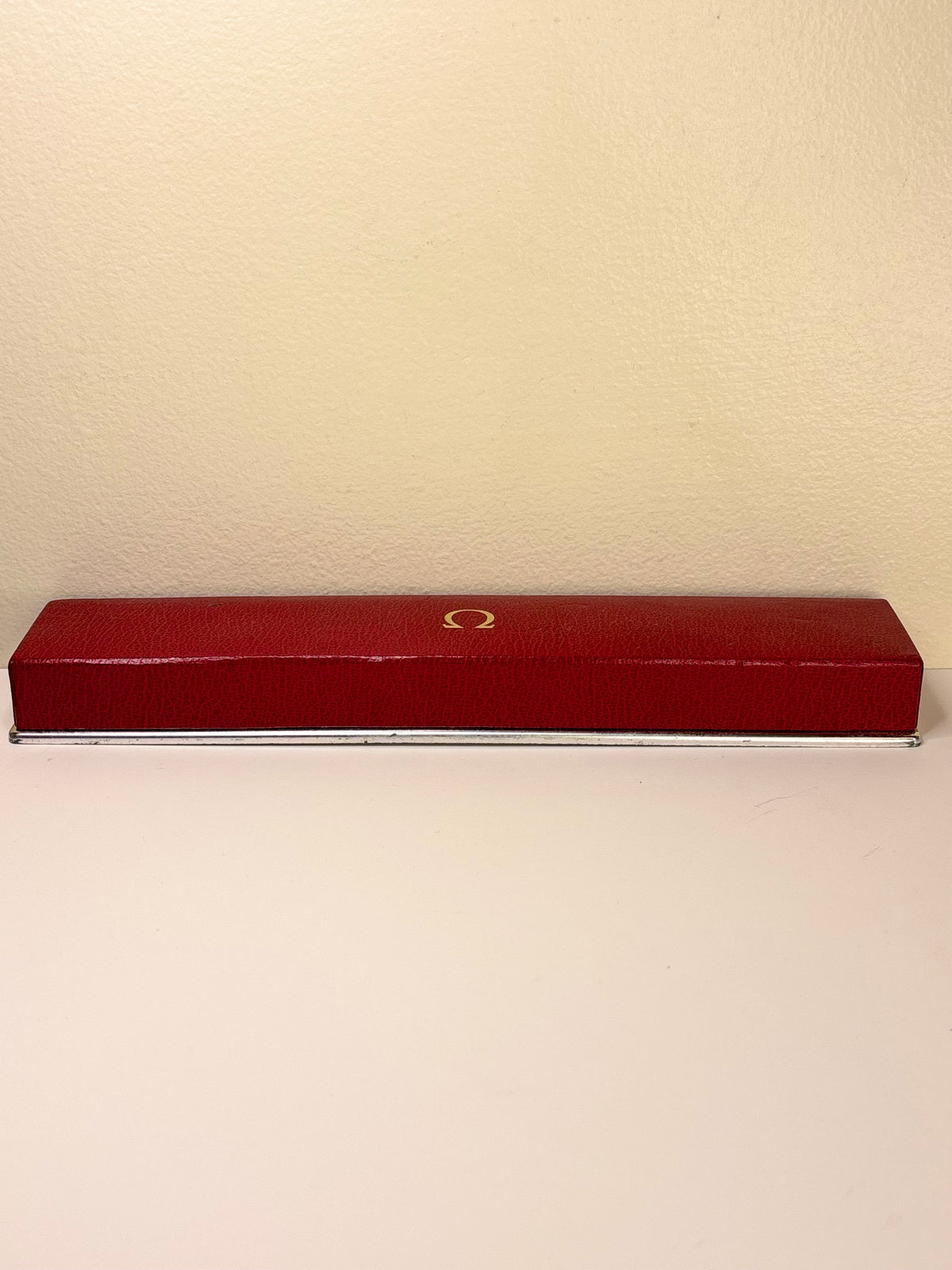 OMEGA Ladies Vintage 1960’s *+BOX* Linen Dial Manual Gold Dress Watch - 511.184
