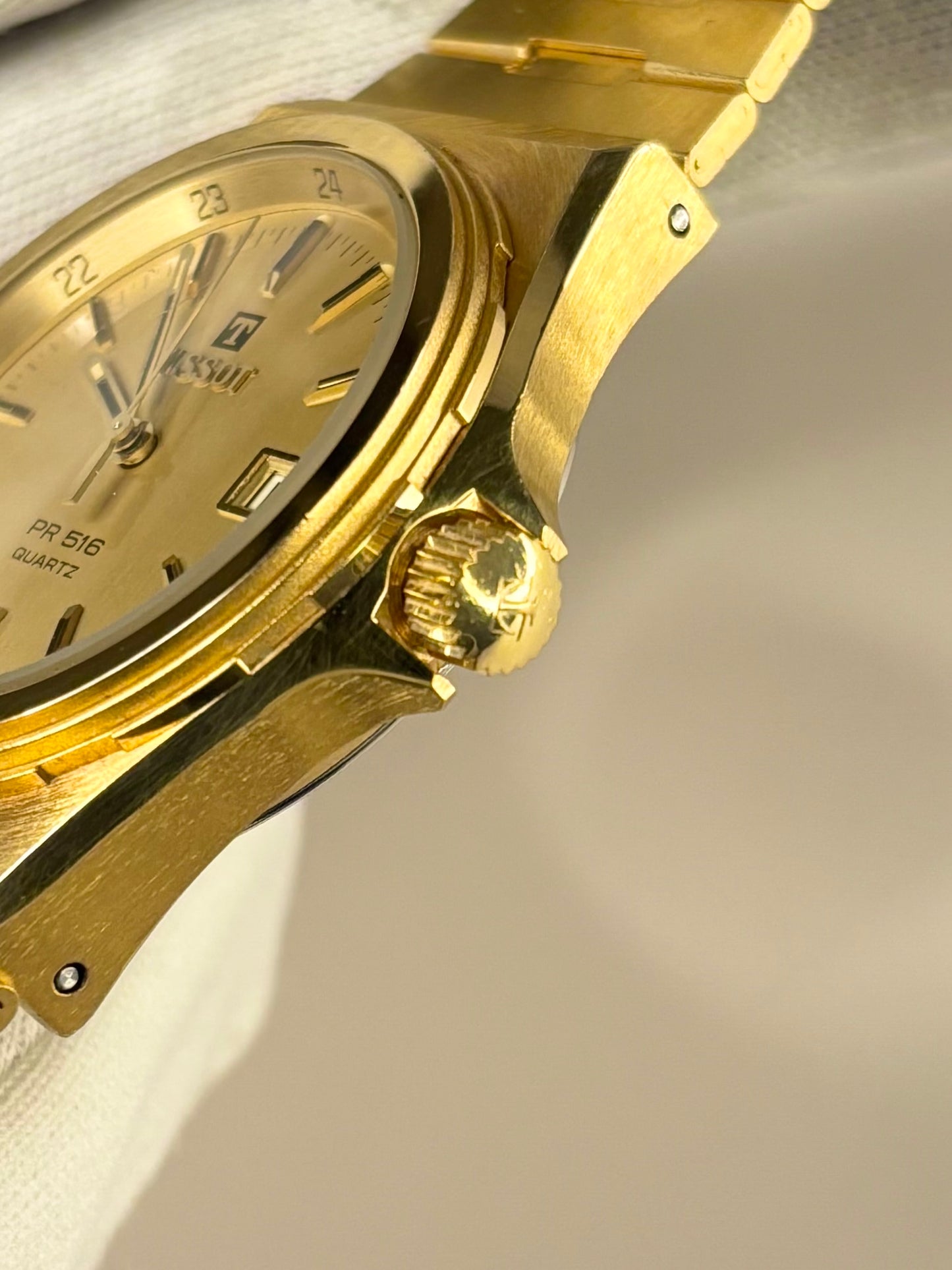 TISSOT PR516 Vintage 1980’s *+BOX&PAPERS* Men’s Date Gold Watch