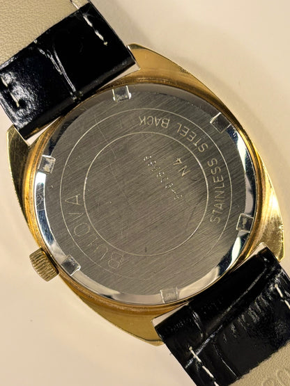 Bulova Vintage 1970’s Men’s Manual Gold Dress Watch