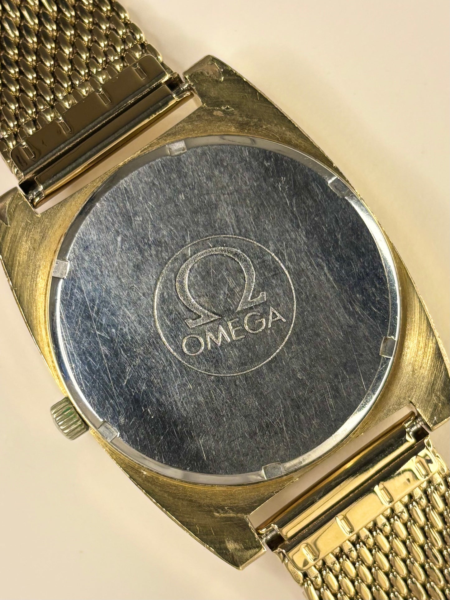 OMEGA Geneve Vintage 1970’s Men’s Automatic Day Date Gold Dress Watch - 166.0188