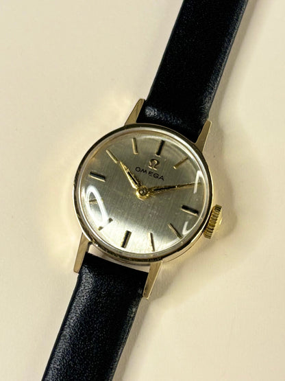 Omega vintage 1960s ladies’ timepiece 9ct gold manual serviced watch