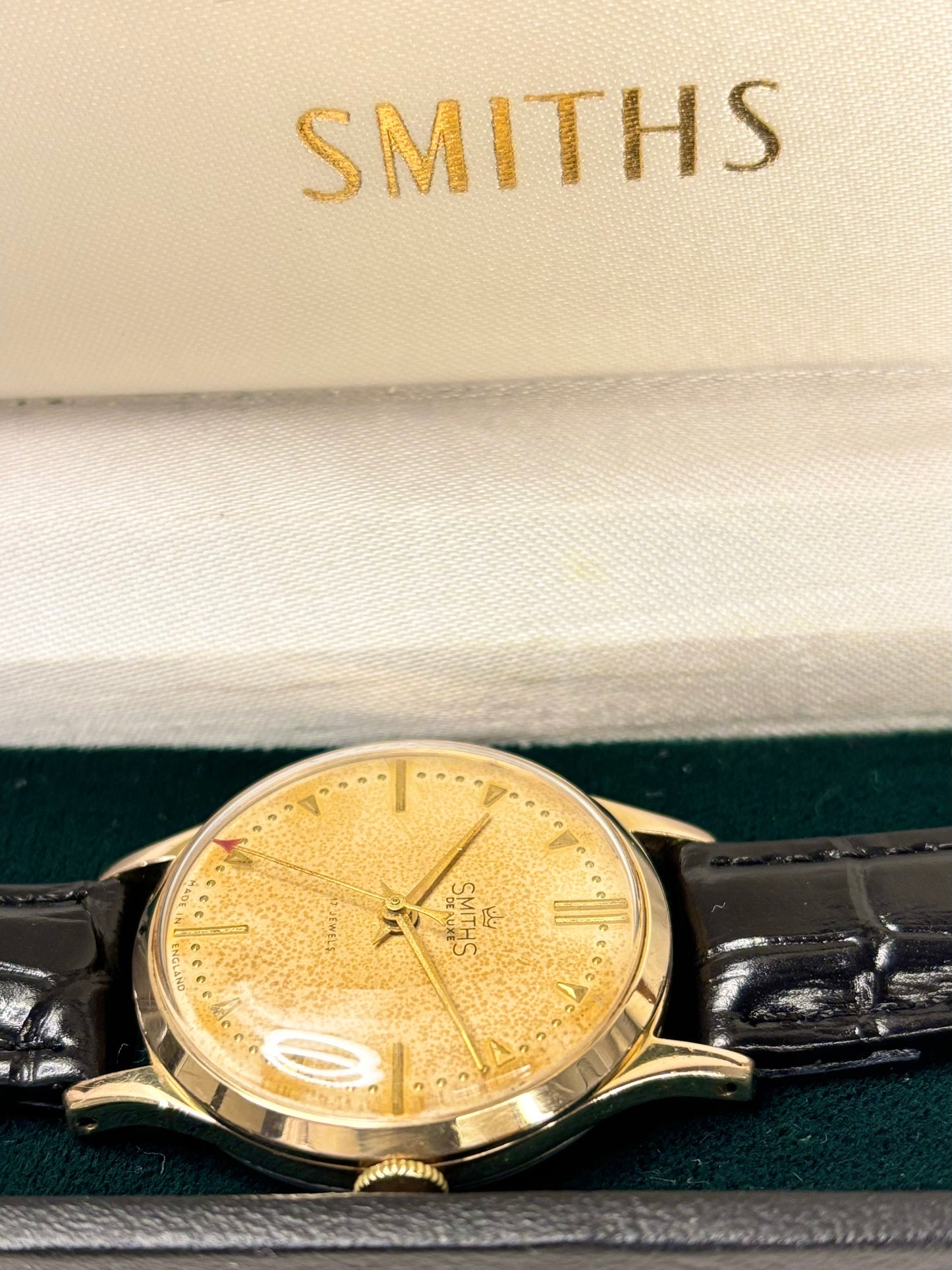 SMITHS DeLuxe *+BOX* Vintage 1960’s Men’s Manual Gold Dress Watch