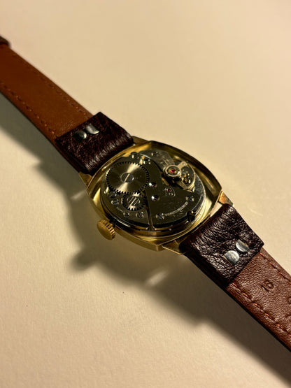 Avia 9ct Solid Gold Manual Watch